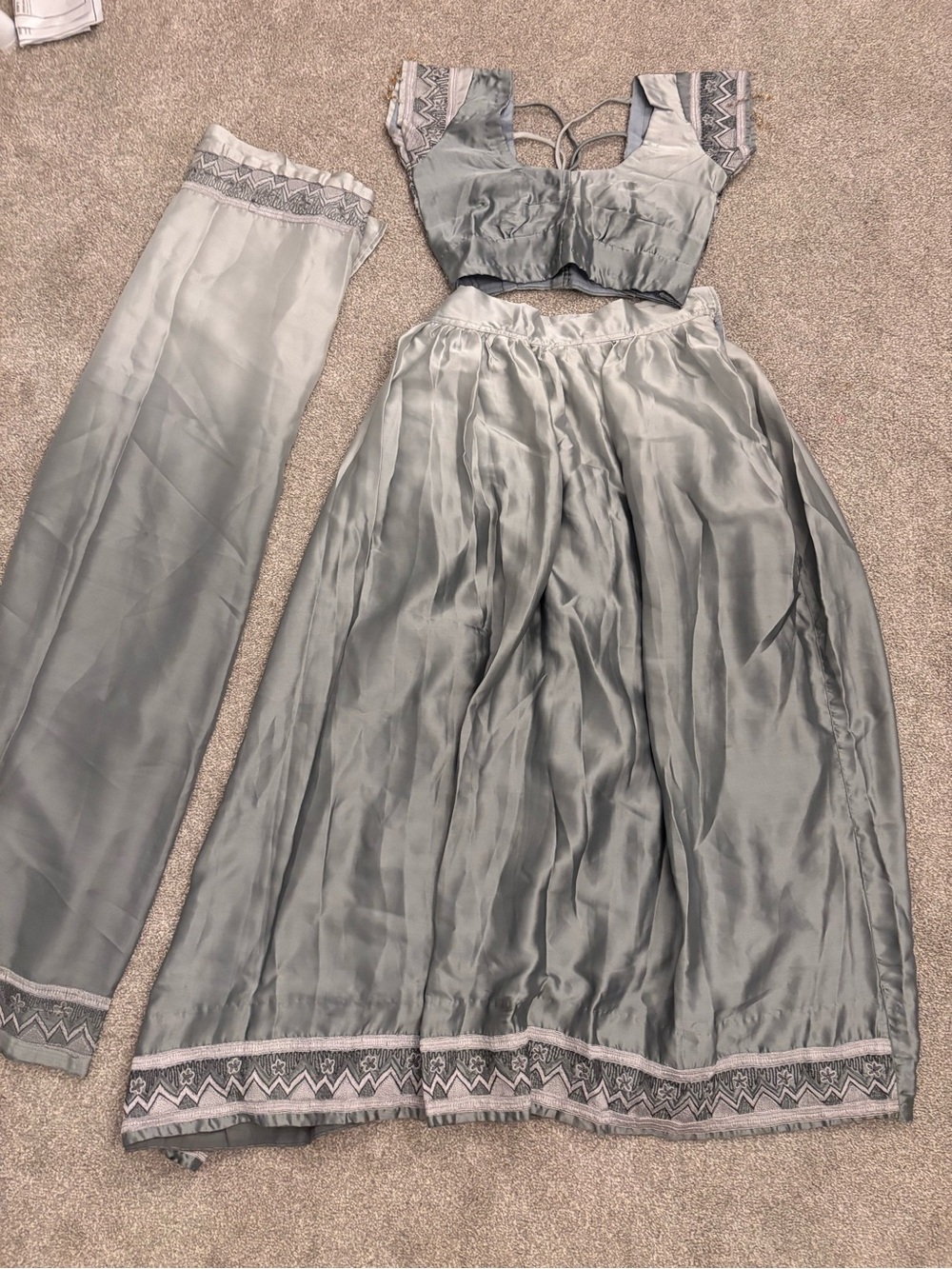 Silver gray lengha - comfortable and elegant. Size xs
